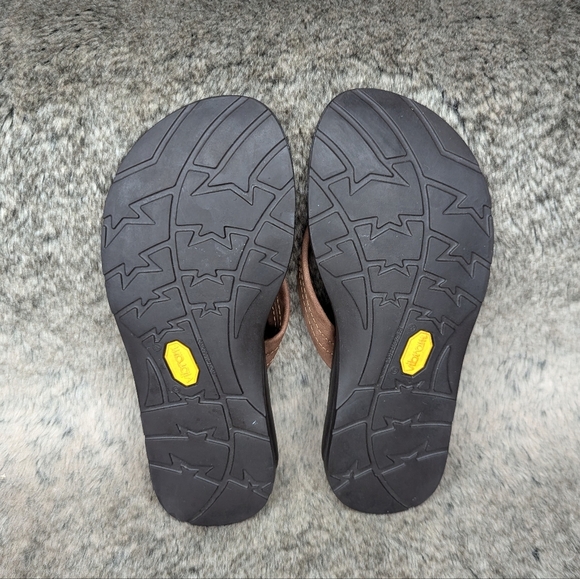 Chaco Classic Leather Thong Flip Flop Sandal Brown Women's 7 - Picture 11 of 11